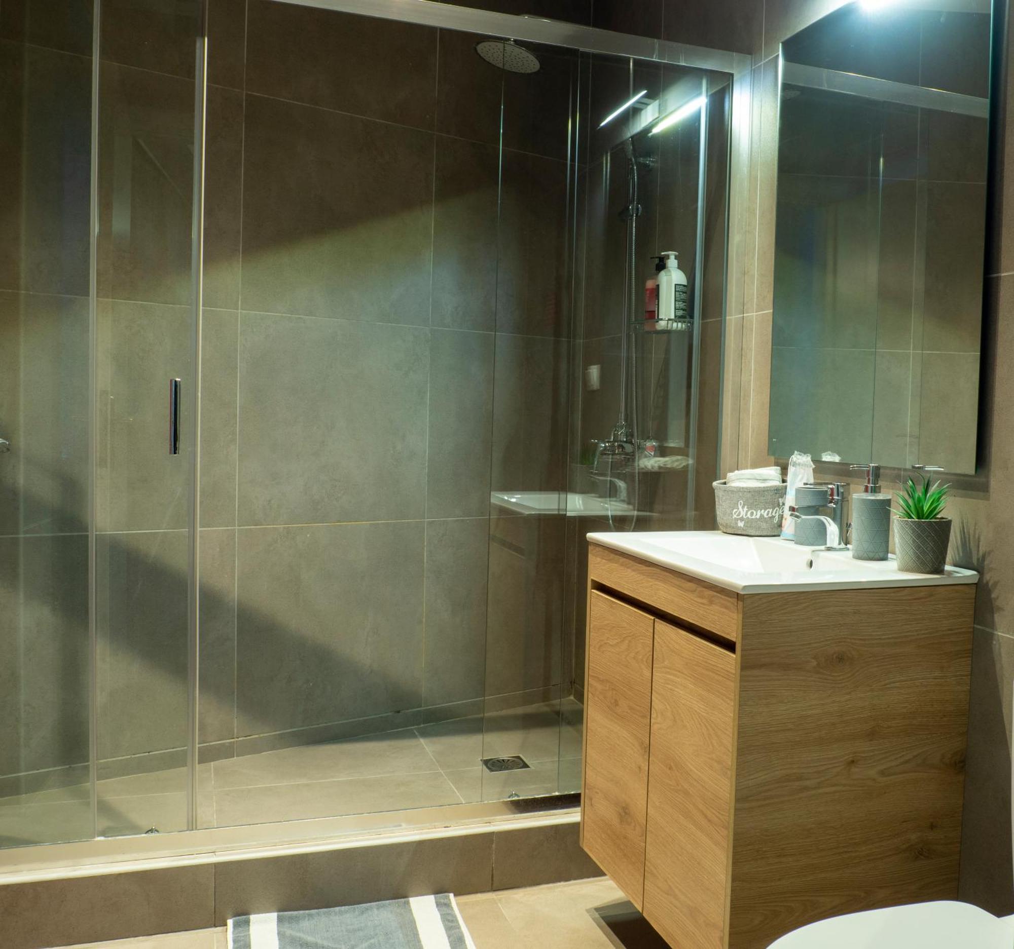 Luxury Apartment Atg Acropolis Atene Esterno foto
